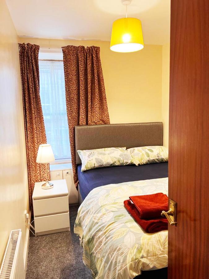 Gorgeous 3 Bedroom Dunbar Serviced Apartment Exterior foto